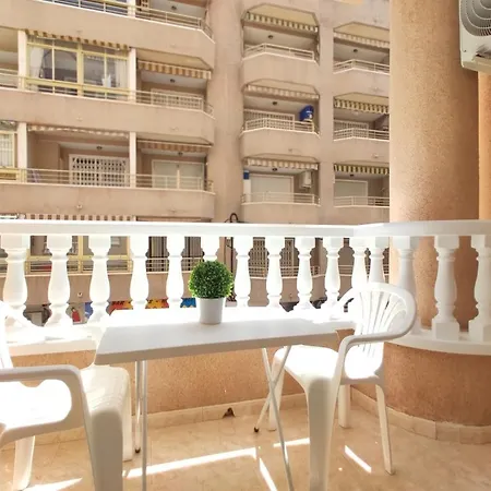 דירה Flat Near The Sea