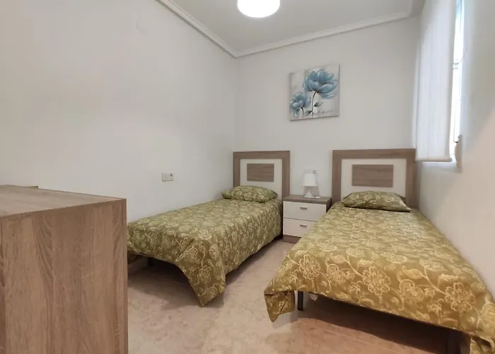 Apartment Flat Near The Sea *